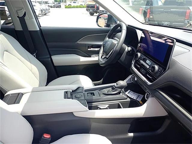 new 2025 Toyota Grand Highlander car, priced at $44,248