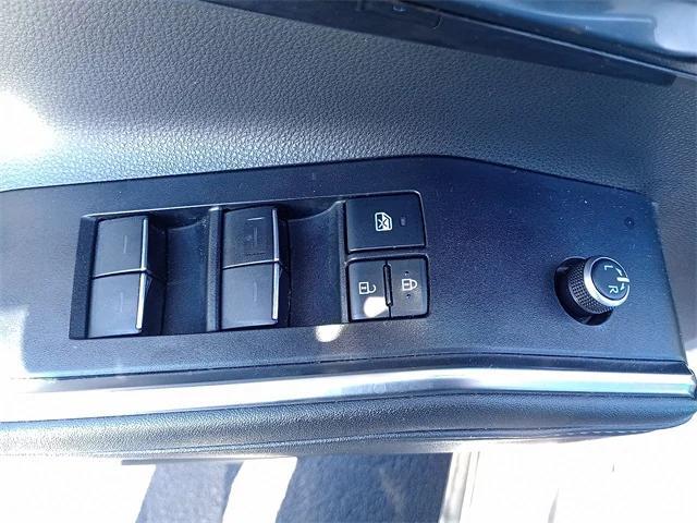 used 2021 Toyota Highlander car, priced at $32,985