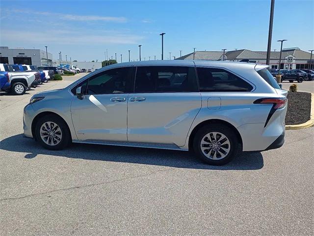 used 2021 Toyota Sienna car, priced at $30,991