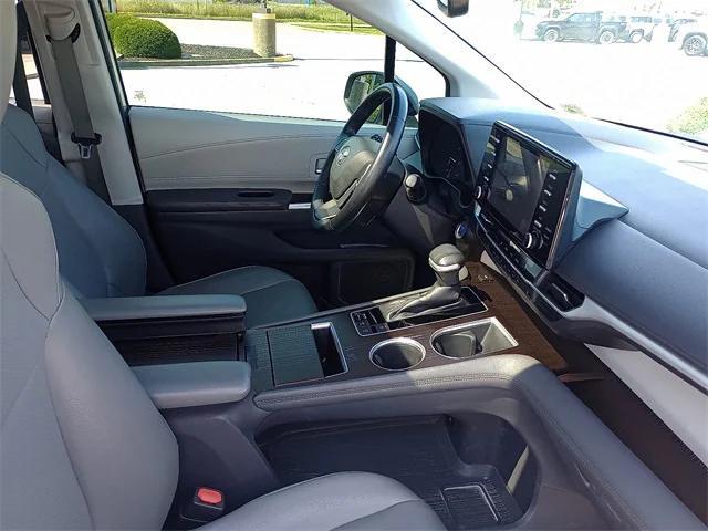 used 2021 Toyota Sienna car, priced at $30,991