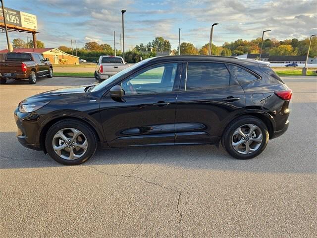 used 2023 Ford Escape car, priced at $23,950