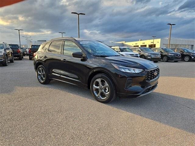 used 2023 Ford Escape car, priced at $23,950