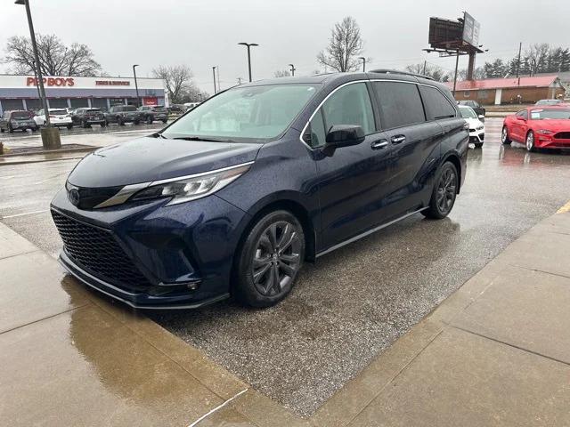 used 2022 Toyota Sienna car, priced at $37,995