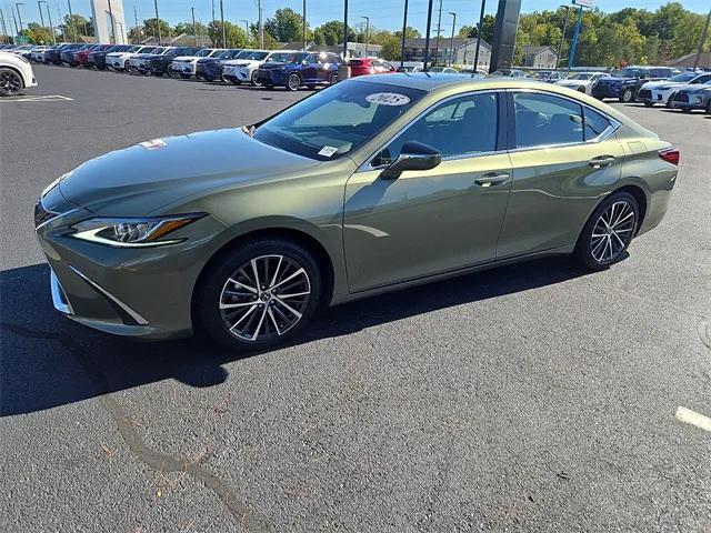 used 2025 Lexus ES 350 car, priced at $44,551