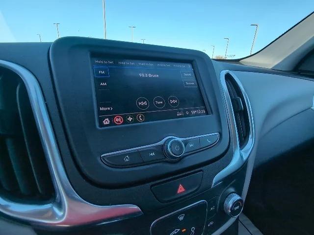 used 2021 Chevrolet Equinox car, priced at $19,450