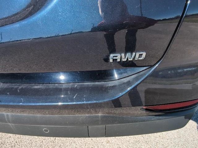 used 2021 Chevrolet Equinox car, priced at $19,450