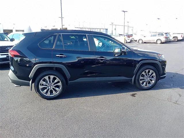 used 2020 Toyota RAV4 car, priced at $29,450