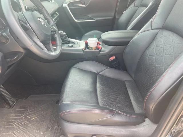 used 2020 Toyota RAV4 car, priced at $27,950