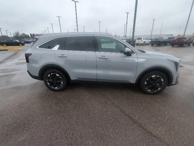used 2025 Kia Sorento car, priced at $30,291