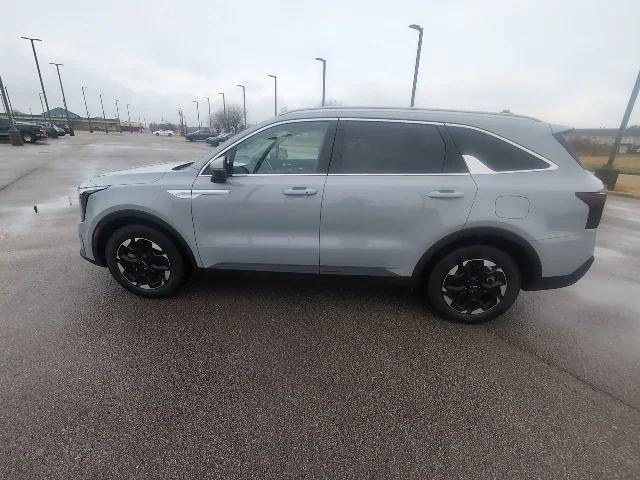 used 2025 Kia Sorento car, priced at $30,291