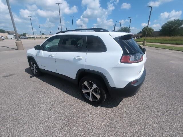 used 2022 Jeep Cherokee car, priced at $25,950