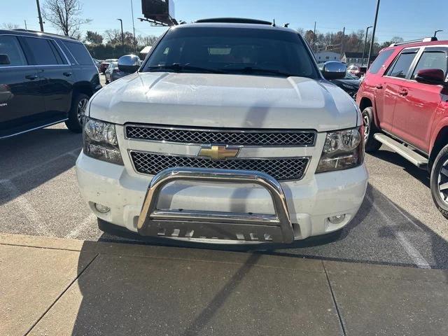 used 2011 Chevrolet Avalanche car, priced at $18,450