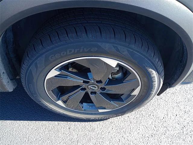 used 2024 Nissan Rogue car, priced at $22,592