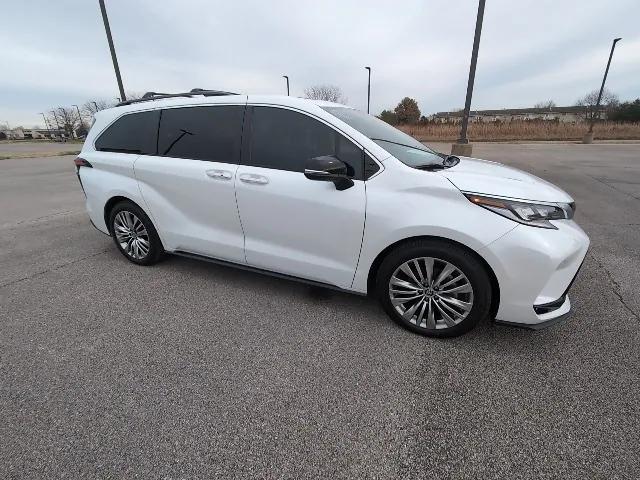 used 2023 Toyota Sienna car, priced at $45,450