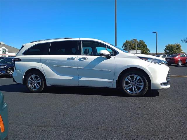 used 2021 Toyota Sienna car, priced at $33,491