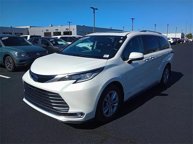 used 2021 Toyota Sienna car, priced at $33,491
