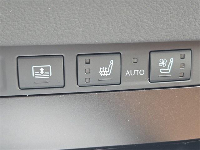 new 2025 Lexus ES 350 car, priced at $53,767