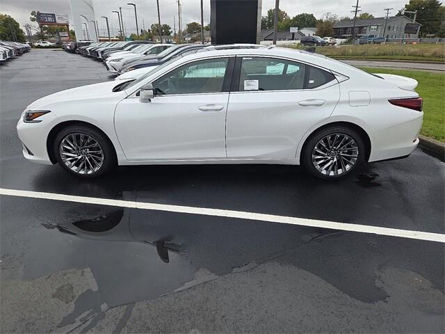 new 2025 Lexus ES 350 car, priced at $53,767