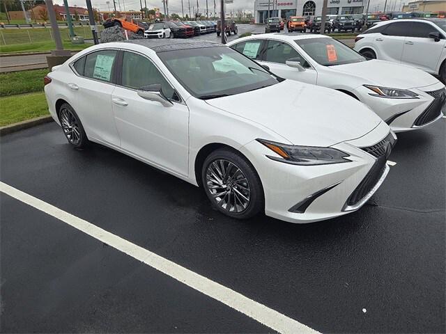 new 2025 Lexus ES 350 car, priced at $53,767