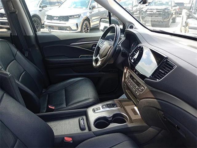 used 2022 Honda Pilot car, priced at $26,445