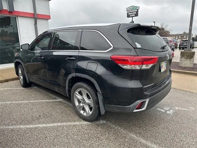 used 2018 Toyota Highlander car, priced at $21,850