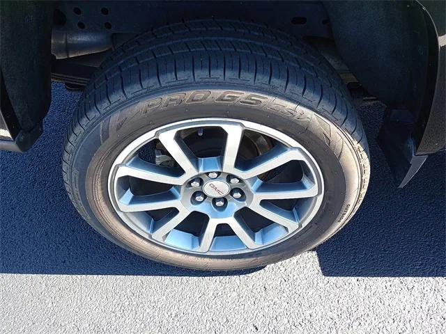 used 2019 GMC Canyon car, priced at $19,994