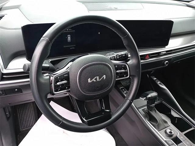 used 2024 Kia Sorento car, priced at $27,296