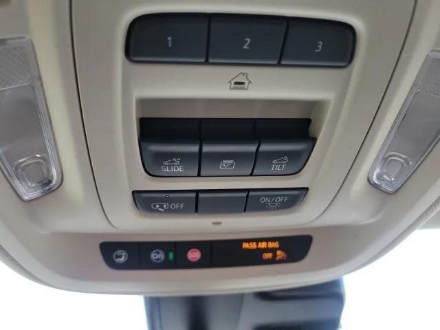 used 2022 Buick Envision car, priced at $30,450