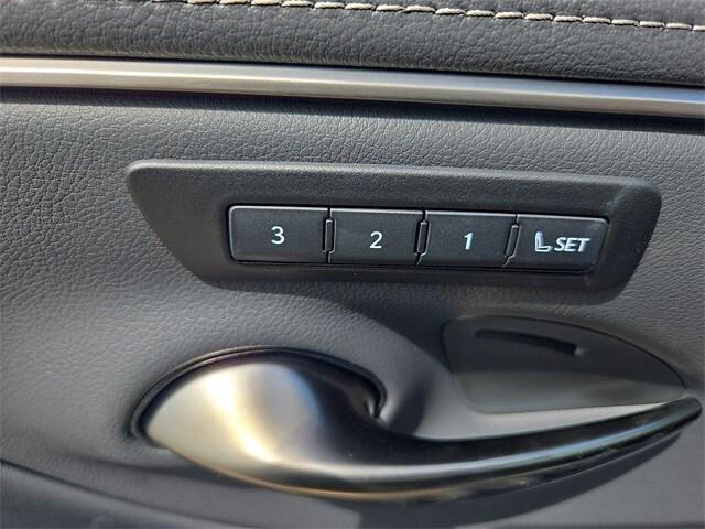 new 2025 Lexus ES 350 car, priced at $51,219