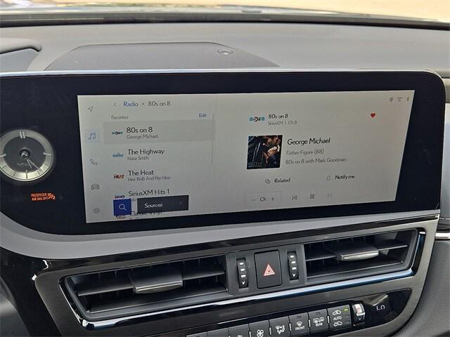 new 2025 Lexus ES 350 car, priced at $51,219