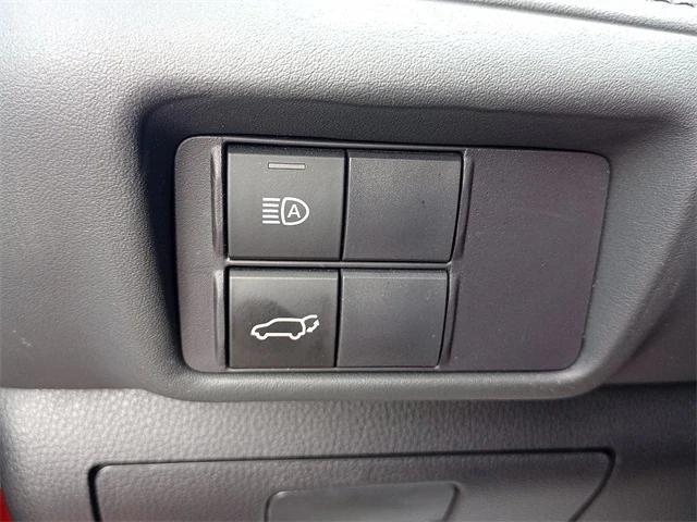 used 2022 Toyota Highlander car, priced at $37,392