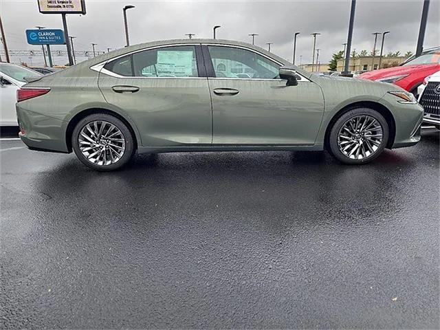 new 2025 Lexus ES 350 car, priced at $51,452