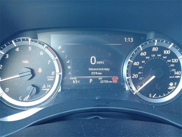 used 2025 Toyota Highlander car, priced at $35,985