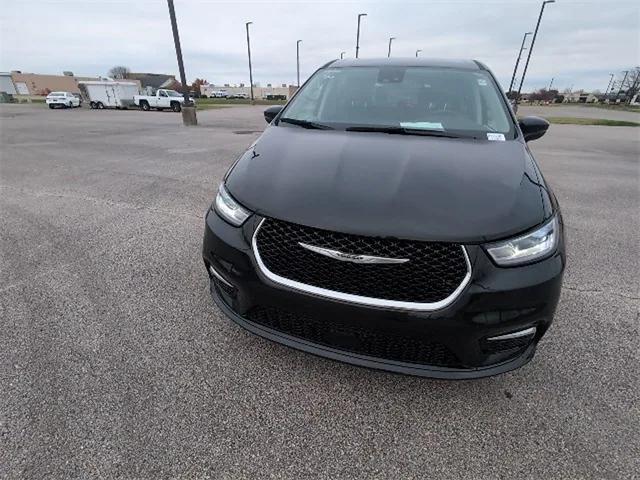 used 2023 Chrysler Pacifica car, priced at $24,850