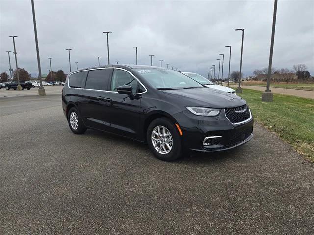 used 2023 Chrysler Pacifica car, priced at $23,750