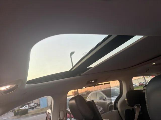 used 2018 Chrysler Pacifica car, priced at $13,950