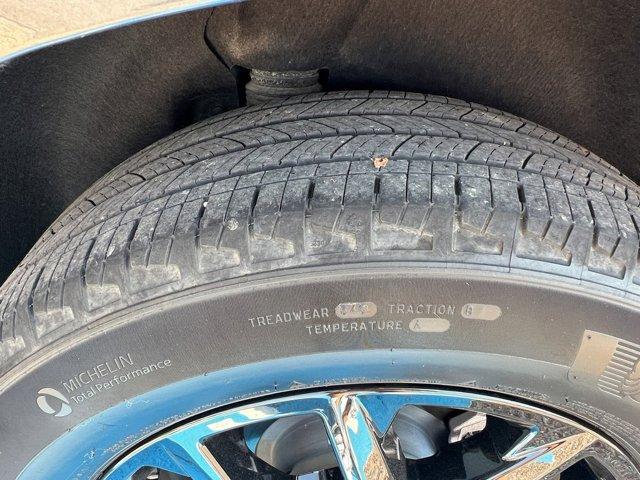 used 2023 Chevrolet Equinox car, priced at $21,395
