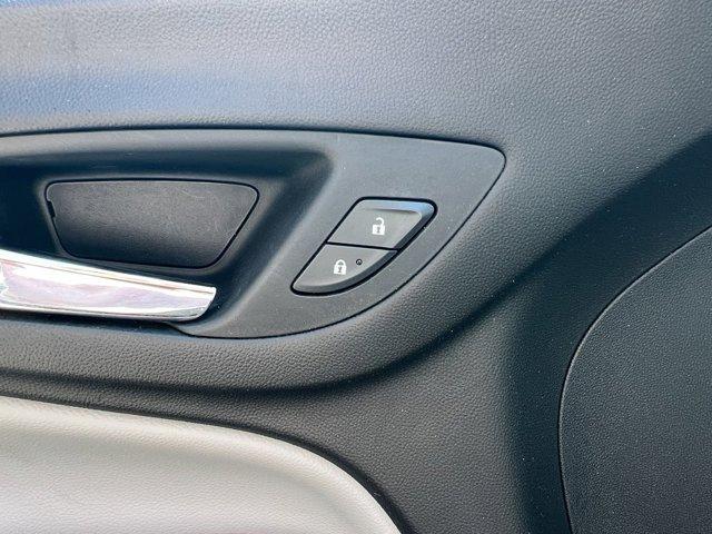 used 2023 Chevrolet Equinox car, priced at $21,395