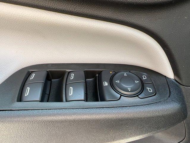 used 2023 Chevrolet Equinox car, priced at $21,395