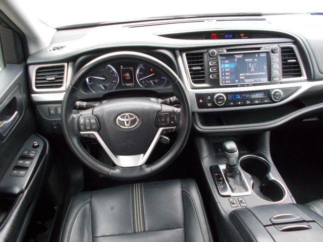 used 2017 Toyota Highlander car, priced at $18,995