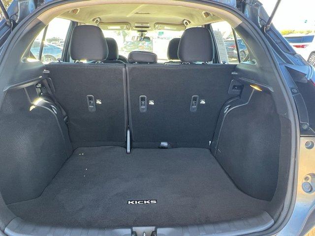 used 2024 Nissan Kicks car