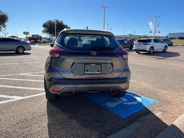 used 2024 Nissan Kicks car