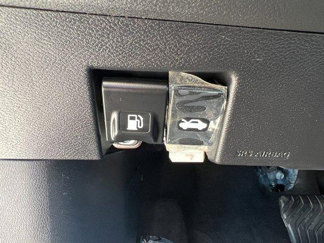 used 2024 Nissan Kicks car