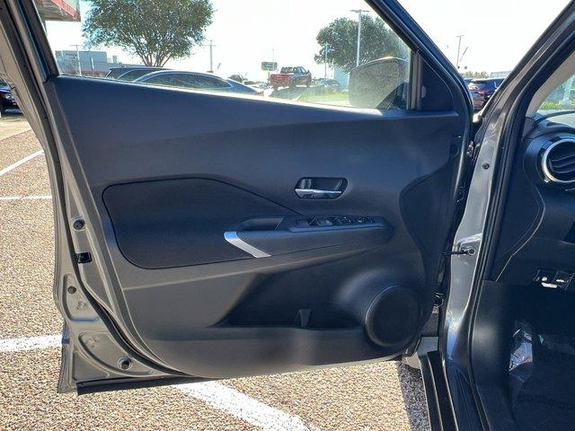 used 2024 Nissan Kicks car