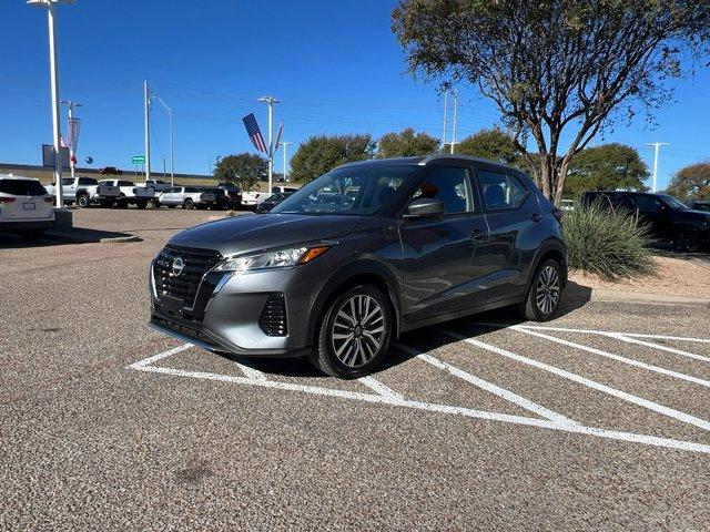used 2024 Nissan Kicks car