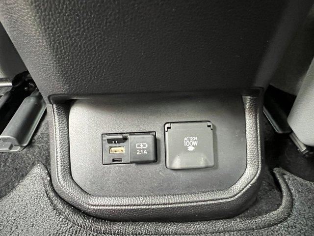 used 2021 Toyota Highlander car, priced at $32,995
