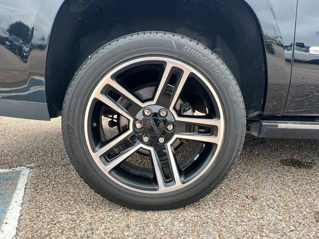 used 2017 GMC Yukon XL car, priced at $29,995