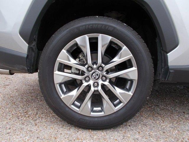 used 2020 Toyota RAV4 car, priced at $23,995