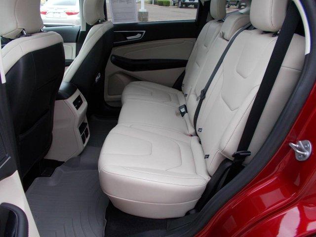 used 2019 Ford Edge car