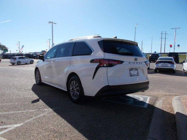 used 2022 Toyota Sienna car